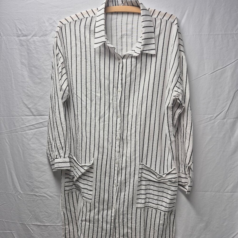 Moda White Black Smock Style Long Shirt Medium